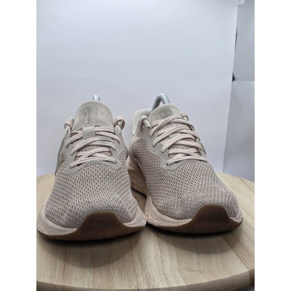 New Balance Pink Rose Fresh Foam Arishi V4 Size 8 B WARISAP4 Running Shoes - Picture 2 of 7